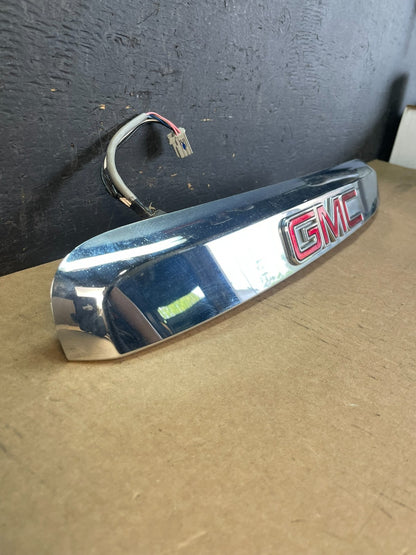 2010-2015 Gmc Terrain Lift Gate Handle Trim Back Up Camera AD0150 DG2