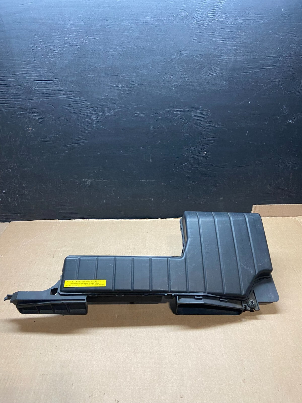 2008 to 2014 Nissan Murano Upper Air Intake Duct  E4122 DG11