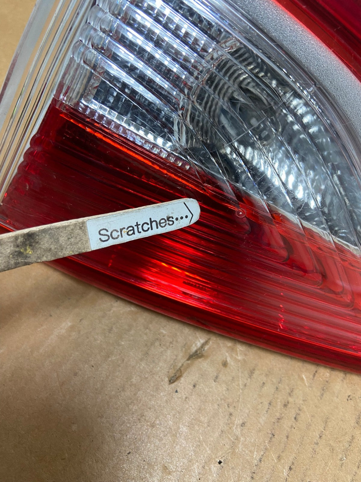 2013 to 2016 Ford Escape Right Passenger RH Side Inner Tail Light AD9139 LK3