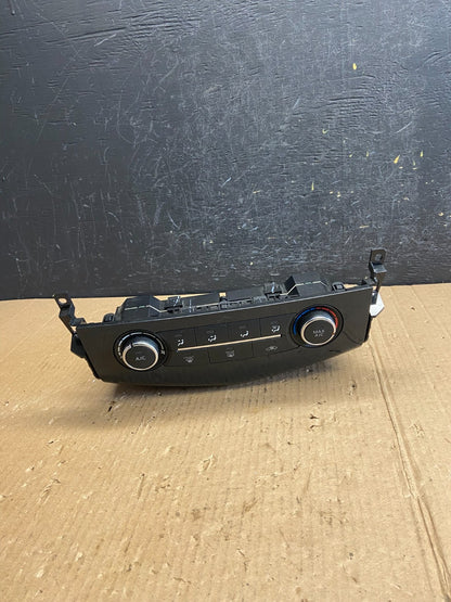 2013 2014 2015 Nissan Altima A/C Temperature Climate Control AE3947 DG0