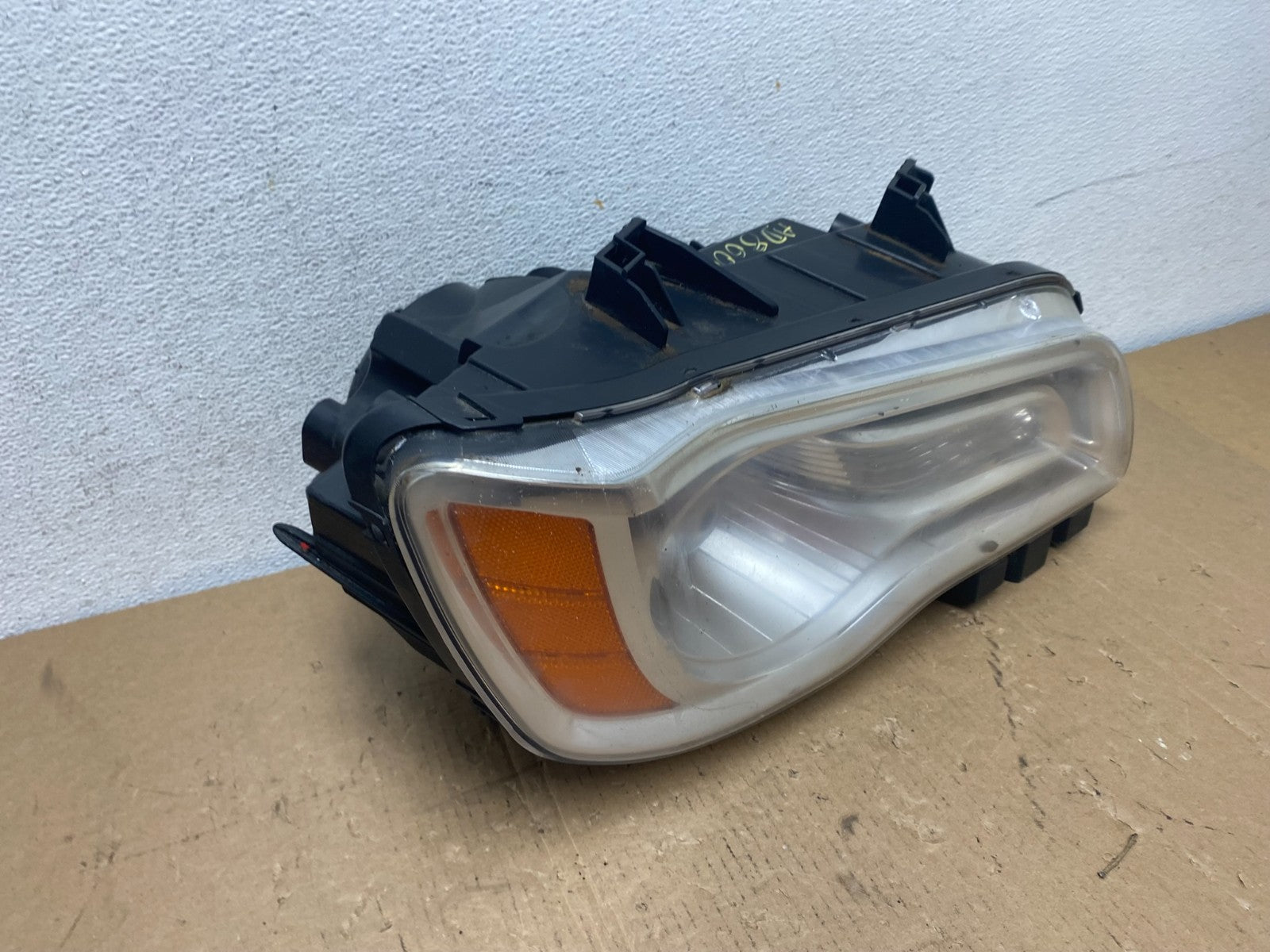 2011 to 2014 Chrysler 300 Right Passenger RH Halogen Headlight AD8006 DW2