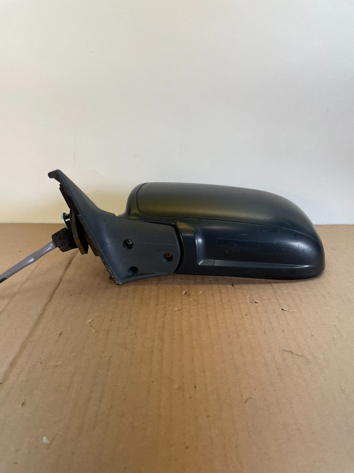 2004 to 2008 Subaru Forester Left Driver LH Side View Power Mirror AG7750 DW3
