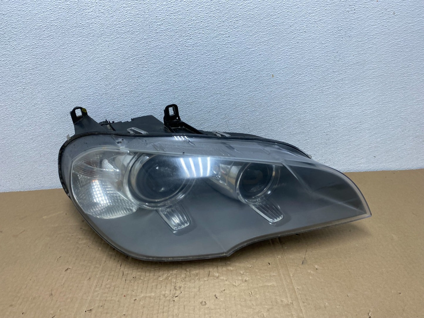 2011 to 2013 BMW X5 Right Passenger RH Side Headlight Xenon HID OEM AC3836 DW0