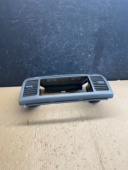 2002 2005 Toyota Camry Radio Center Console Air Vent Bezel Trim AE4184 DG4