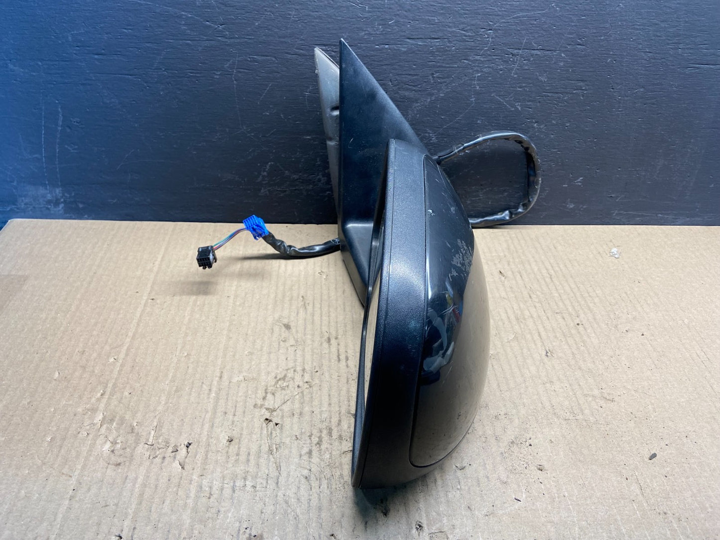 2003-2006 Chevrolet Tahoe Suburban Right Passenger Turn Door Mirror AC0553 MS1