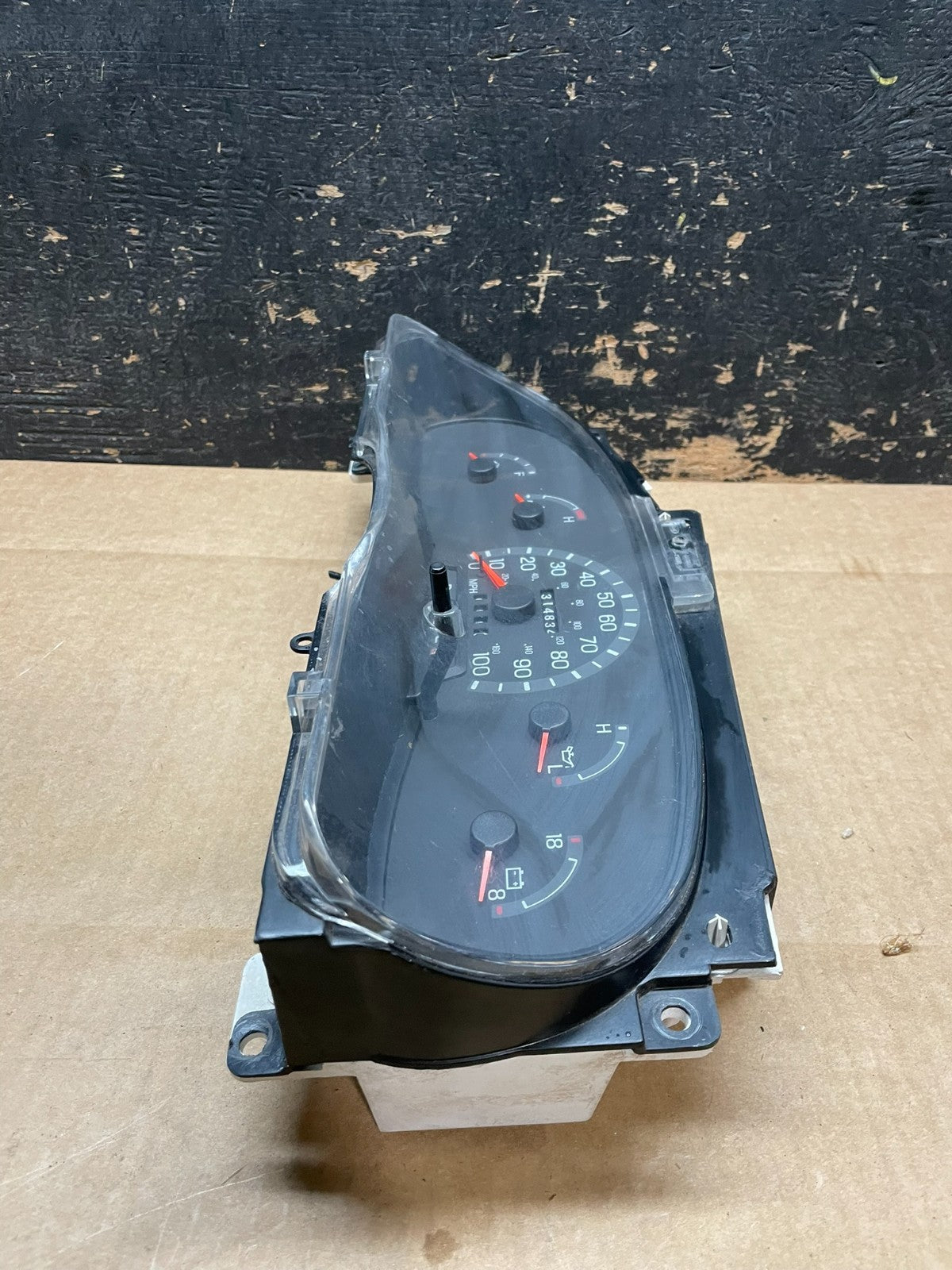 2001-2002 Ford Econoline E250 E350 Van Speedometer Instrument Cluster aa9006 DG4