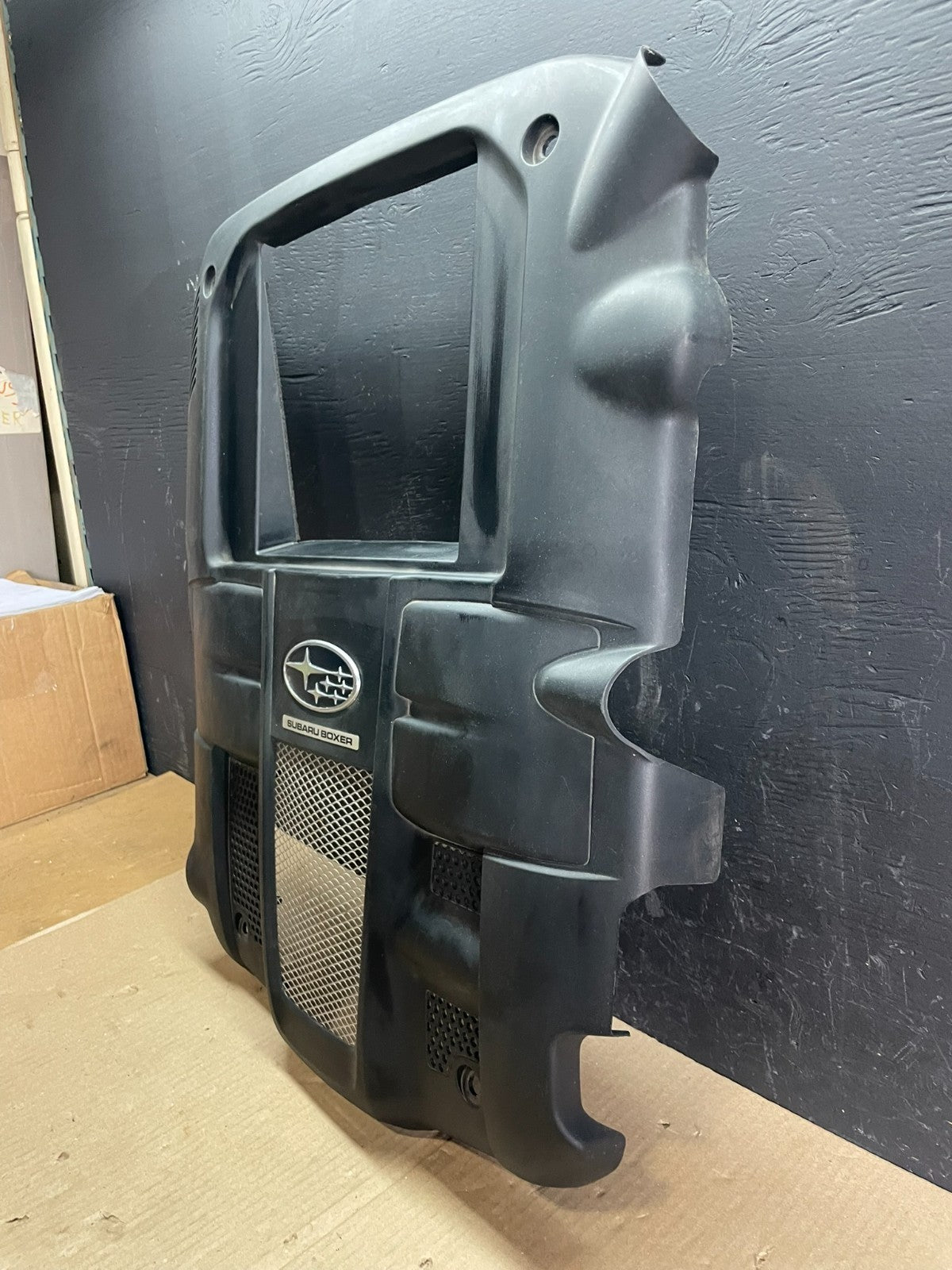 2005 to 2009 Subaru Legacy Outback GT Engine Motor Cover ab7846 DG2