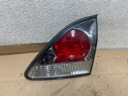 2000-2003 Lexus RX300 Right Passenger Side Rear Inner Tail Light U6796 DW0