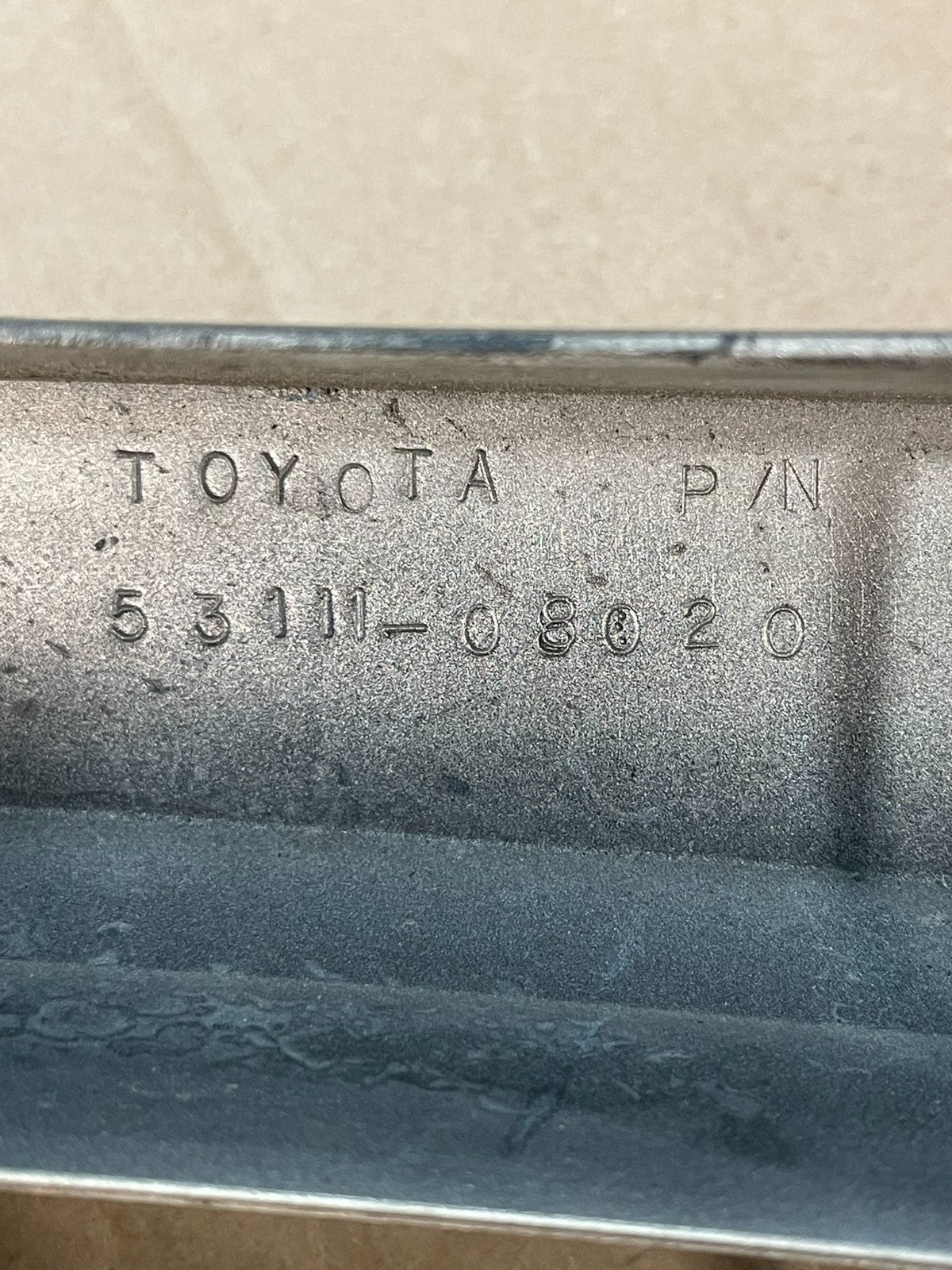 1998 1999 2000 Toyota Sienna Front Upper Mesh Grill Grille AD8360 DG8