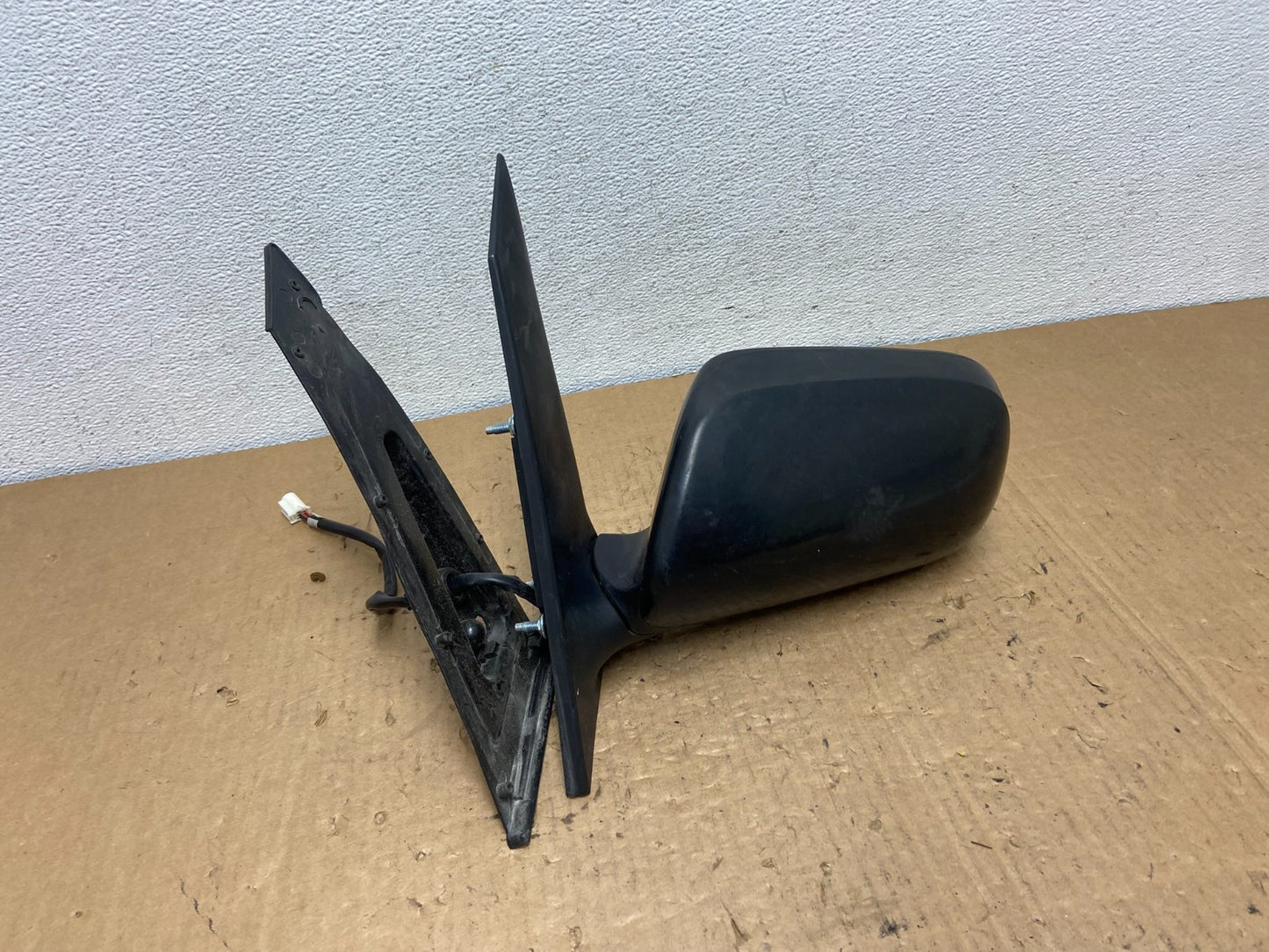 2004 to 2009 Toyota Prius Left Driver LH View Door Mirror AC8319 DG2