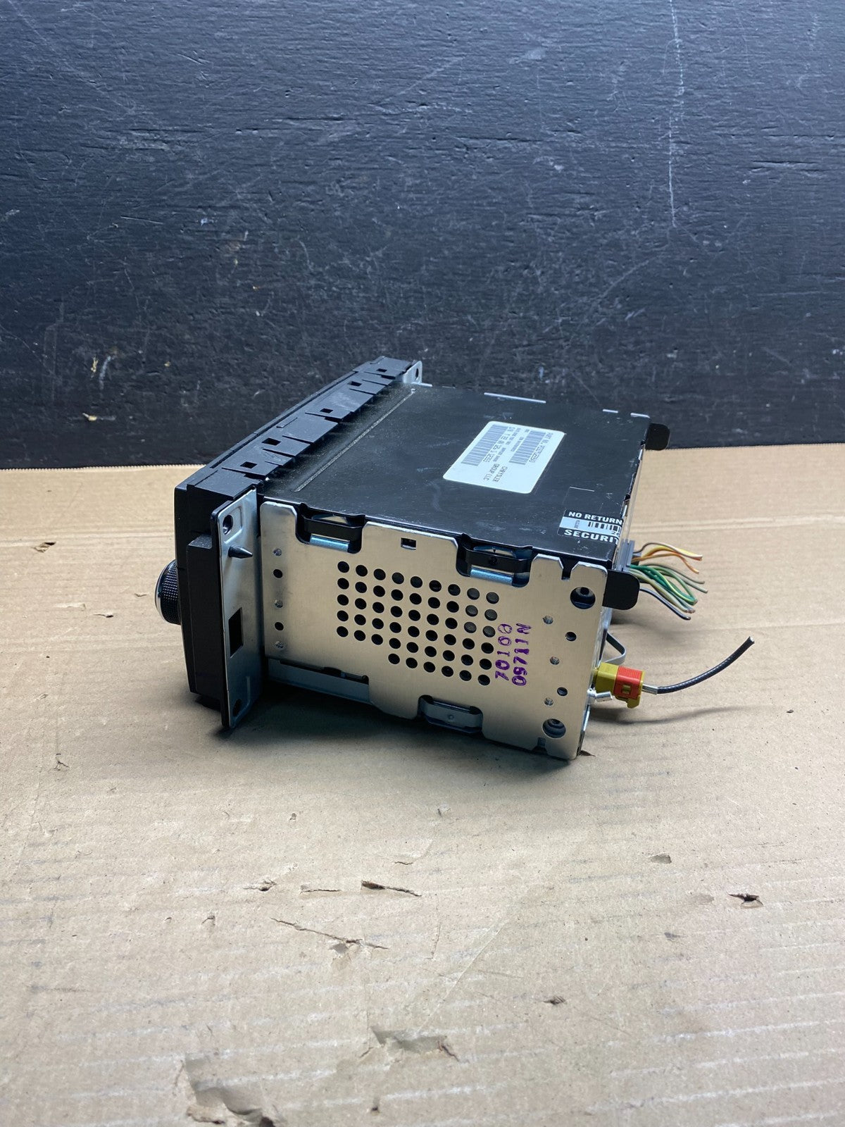 2007-2012 Chrysler Dodge Jeep Ram Radio CD MP3 AUX Receiver AD9517 DG1