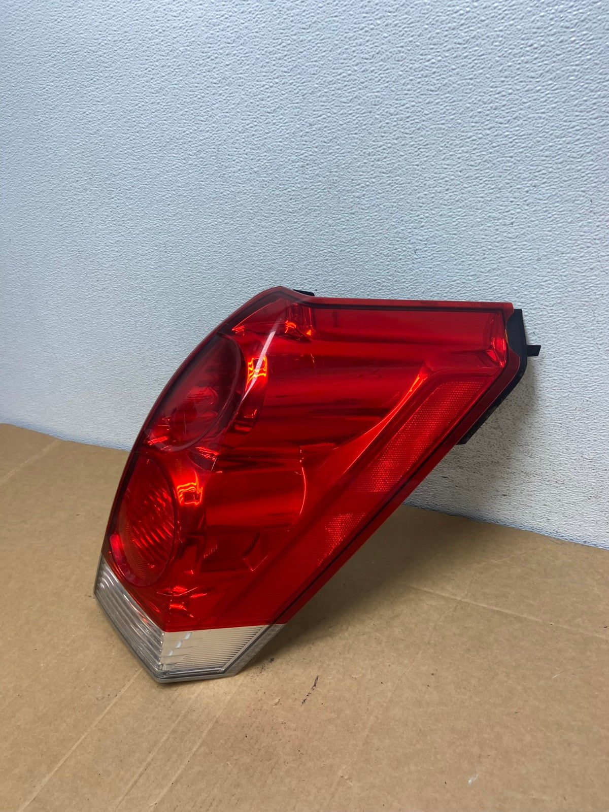 2004-2009 Nissan Quest Right Passenger Side Rh Tail Light AD5342 LK1