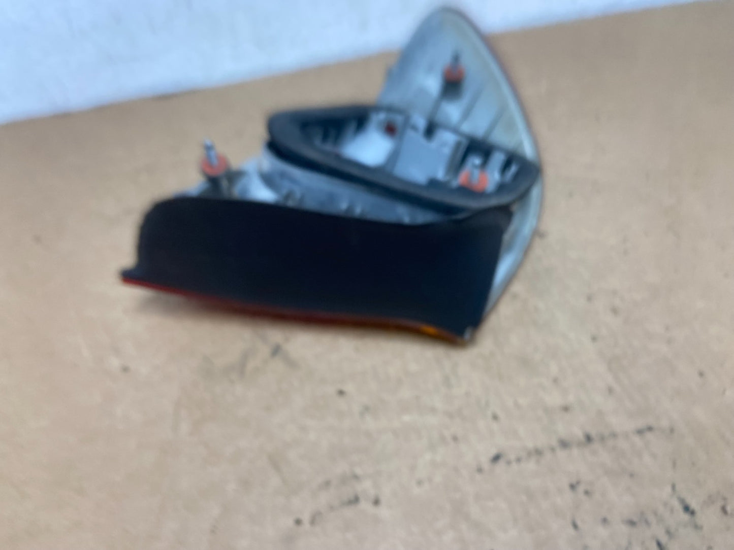 1999-2001 Bmw E46 325i 328i 330i Coupe Right Passenger Tail Light AD4772 DW3