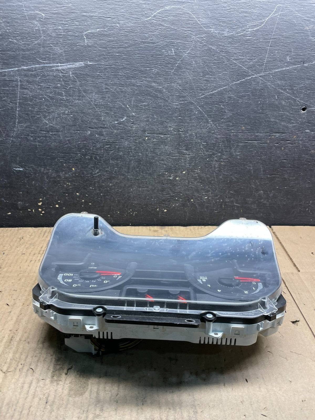 2011 to 2013 Ford E150 E250 E350 VAN Gauge Speedometer Cluster W7180 DG5