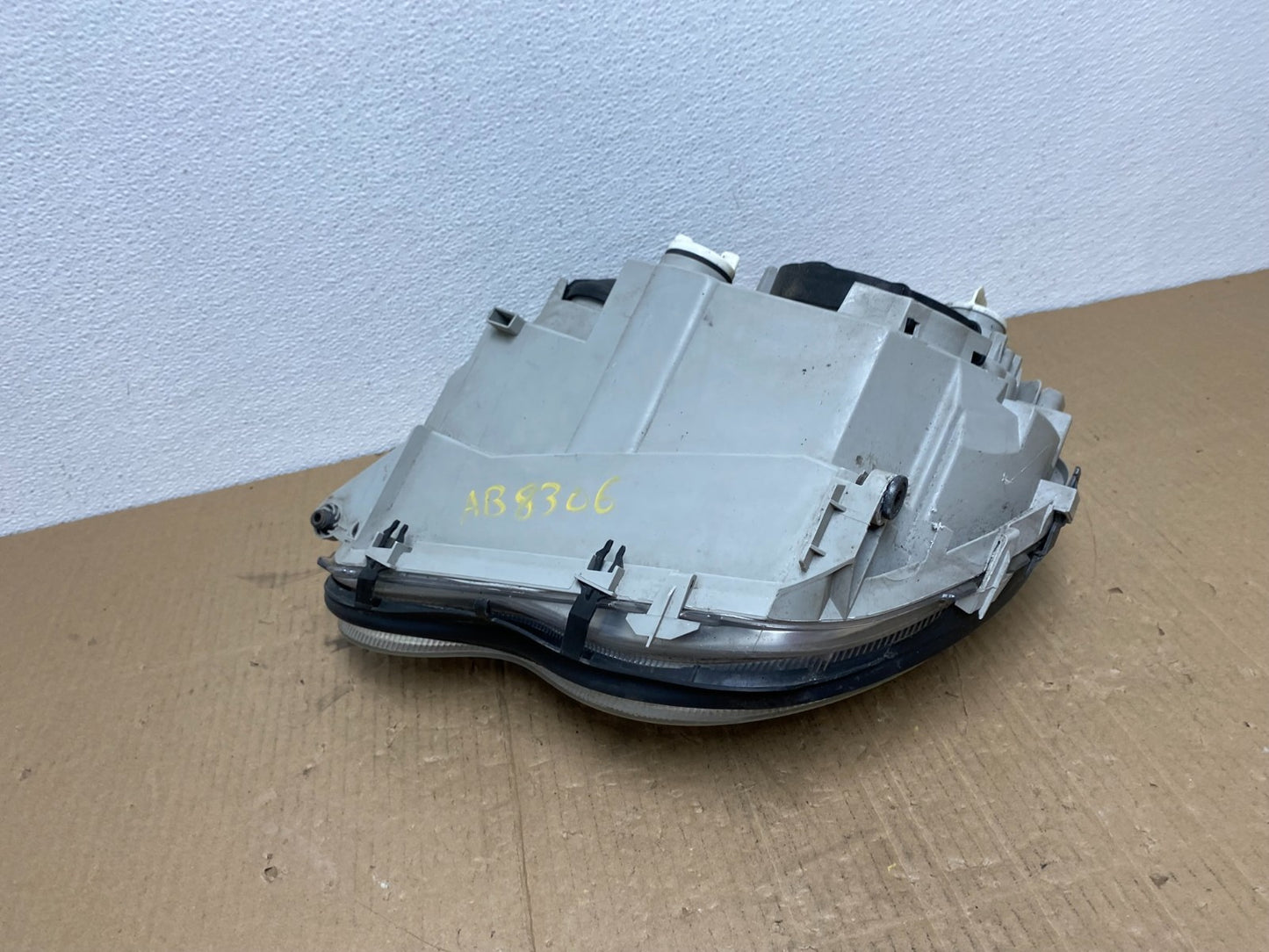 2001 - 2004 Mercedes-Benz C Class Halogen Right Passenger Headlight AB8306 DW6