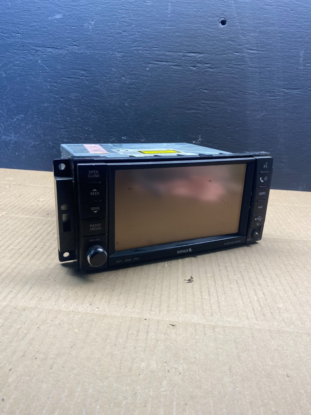2008 2013 Jeep Dodge Chrysler Screen Display CD Player Satellite Radio AD1490 DG0