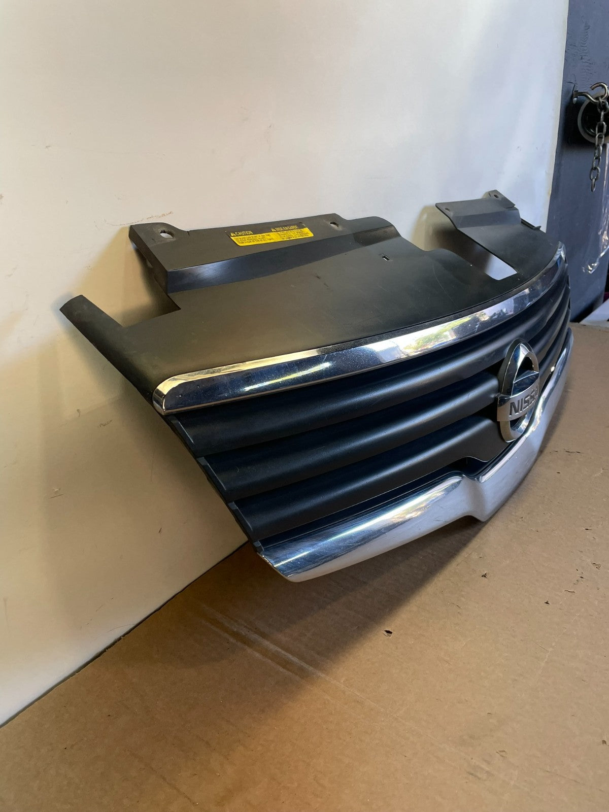Sedan 2007 2008 2009 Nissan Altima Front Upper Grill Grille AH0306 DG2
