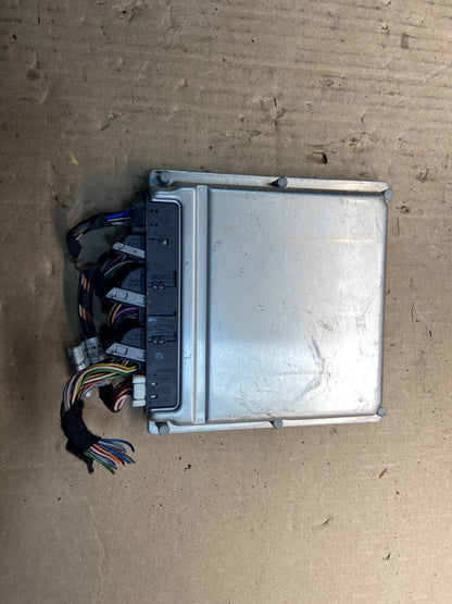 1999 to 2005 Mercedes E320 CLK320 Engine Control Unit ECU Module AC0527 DG0