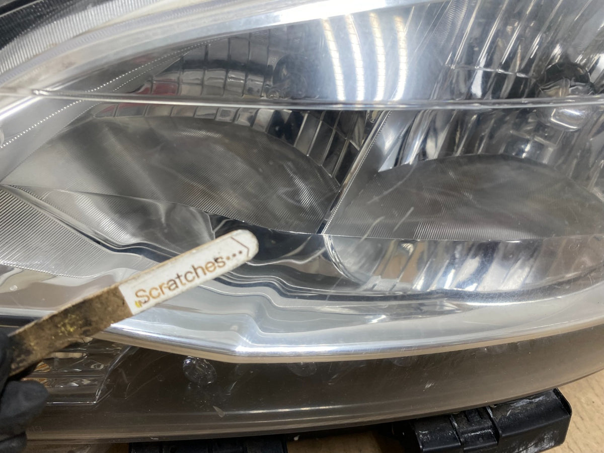 2013 - 2015 Nissan Sentra W/LED Halogen Left Driver LH Headlight AH6793 DW3
