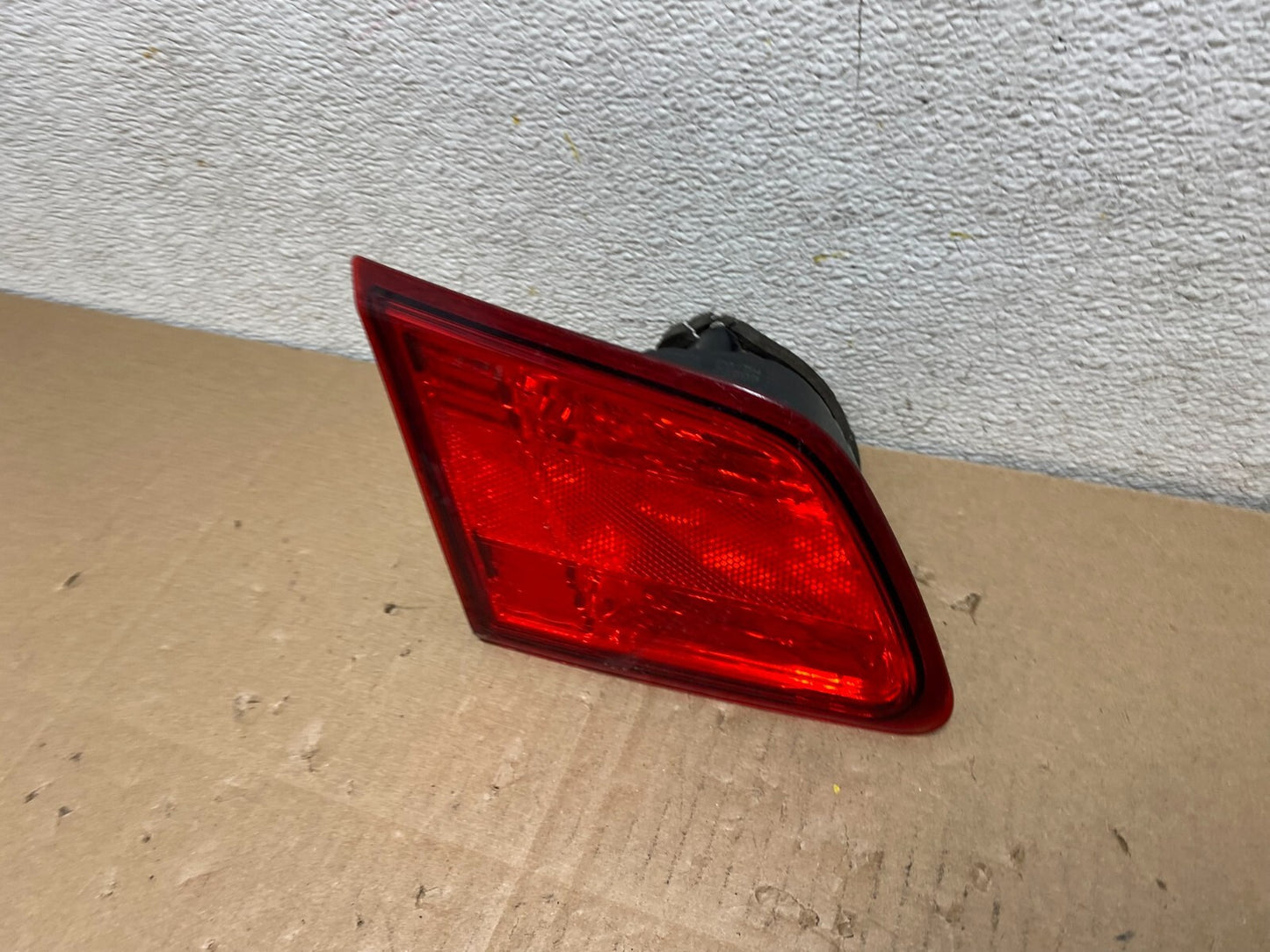 2010-2014 Subaru Legacy Left Driver LH Side Tail Light Inner OEM I9030 DW1