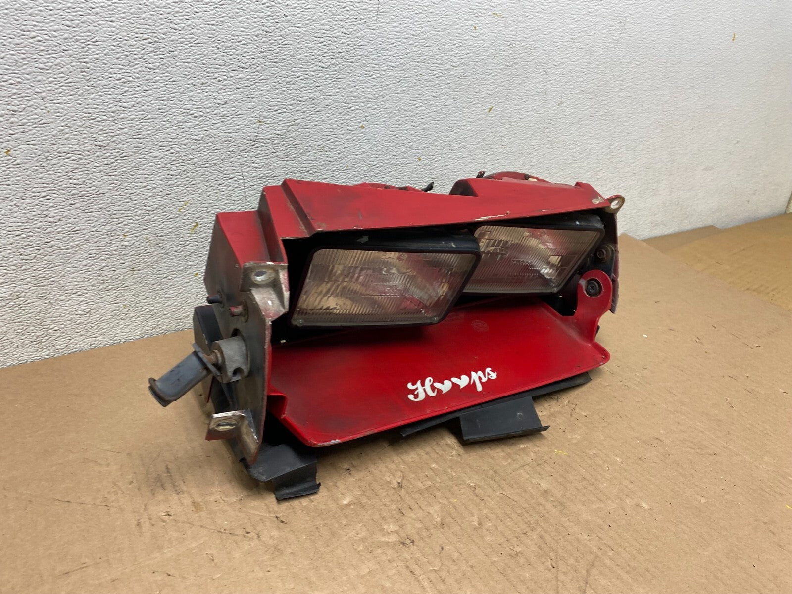 1987 to 1992 Chrysler LeBaron Left Driver LH Halogen Headlight N1141 PS2