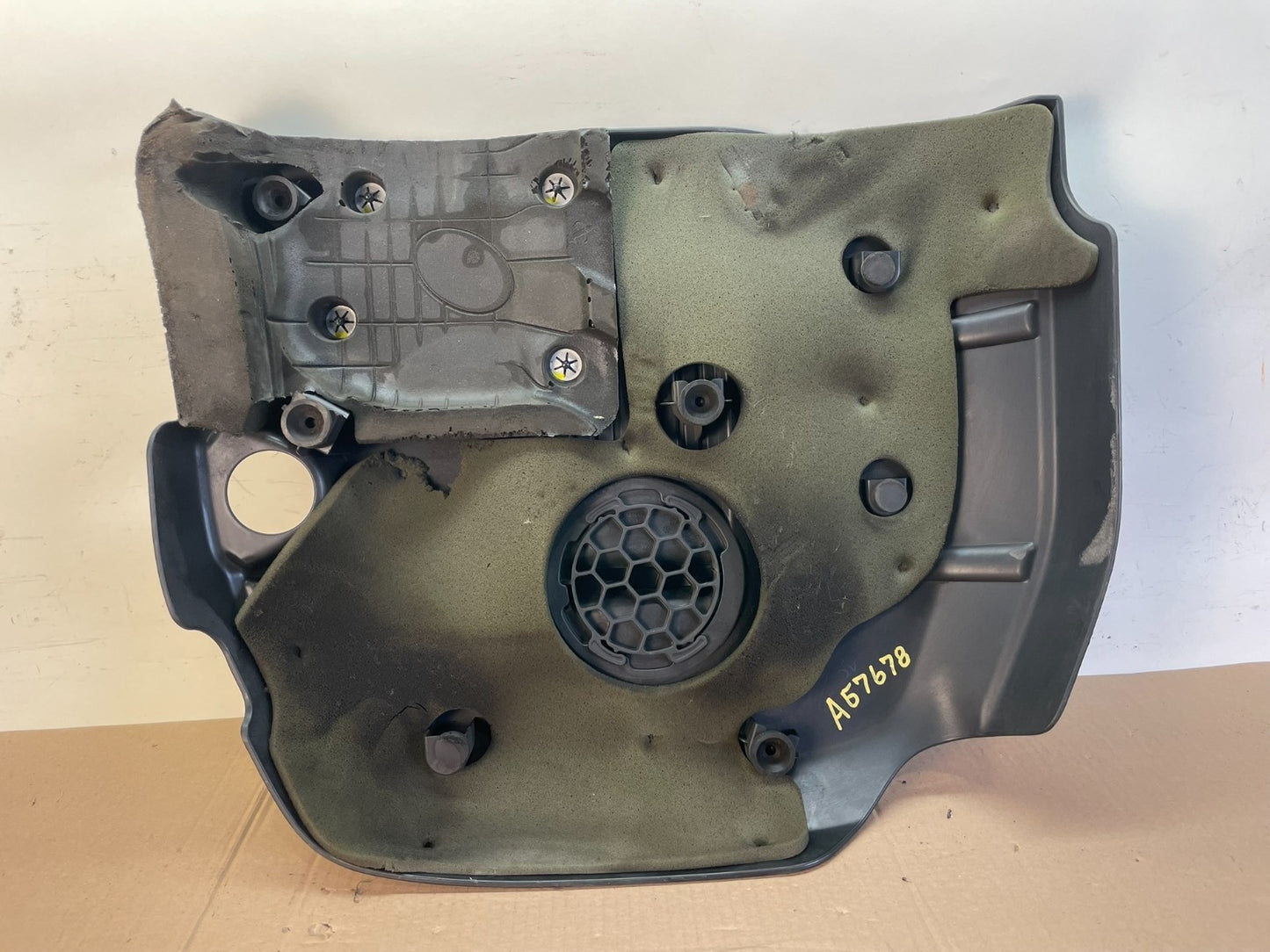 2011 to 2019 Jeep Grand Cherokee Dodge Durango 3.6L Engine Cover AG7678 DG3