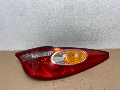2004 to 2006 Toyota Solara Right Passenger Side Tail Light AG4290 LK0