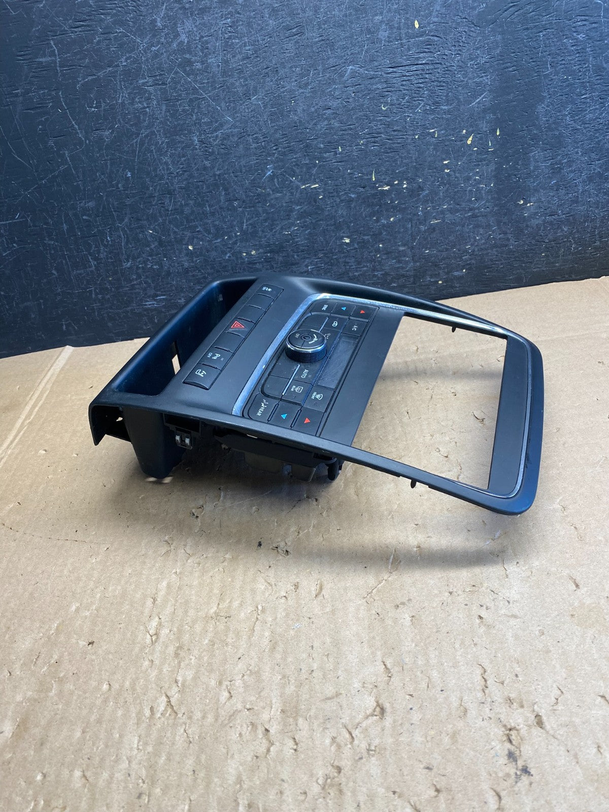 2011-2013 Dodge Durango Auto Dual Heat AC Climate Temperature Control AJ1314 DW2