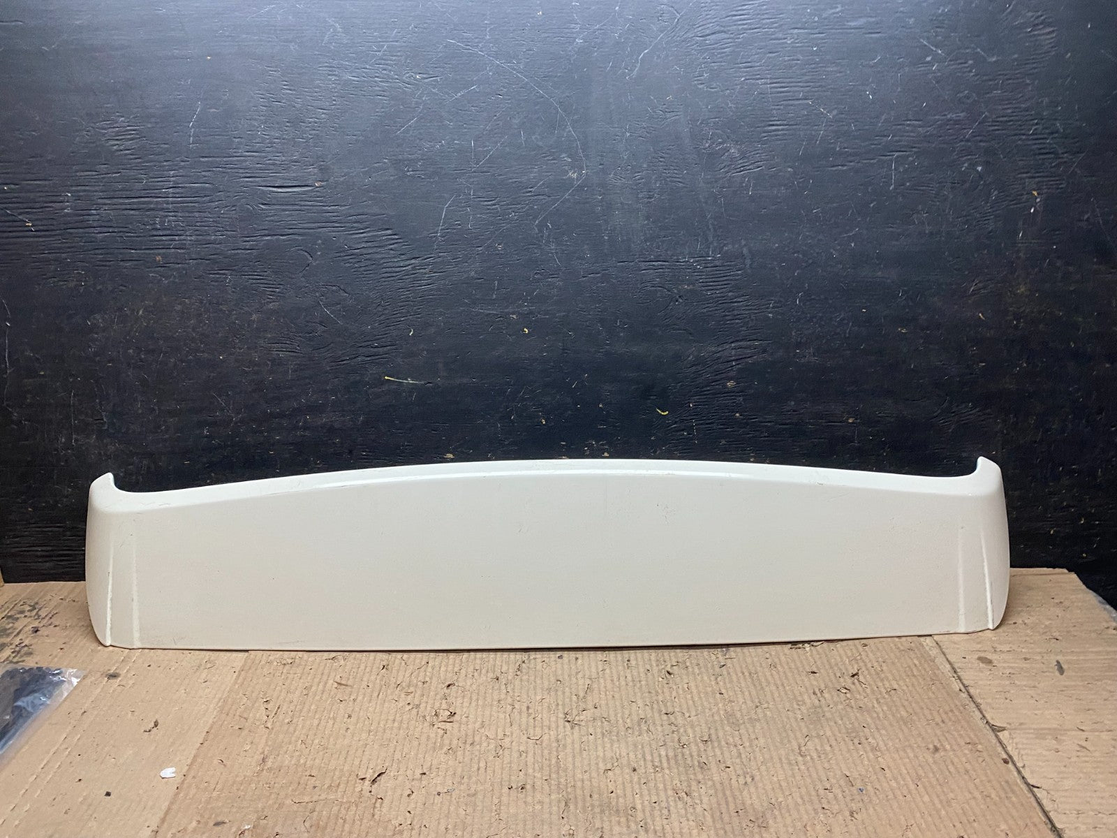 2003 to 2006 Porsche Cayenne Rear Spoiler Third Brake Light Wing OEM X0193 DG0