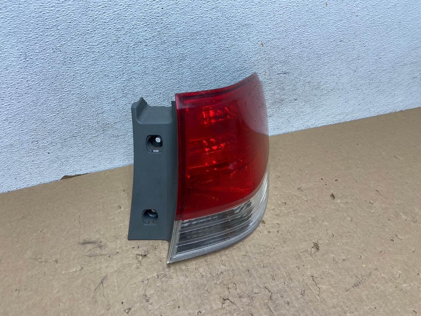 2008 2009 2010 Honda Odyssey Right Passenger Side Tail Light AF8021 LK2