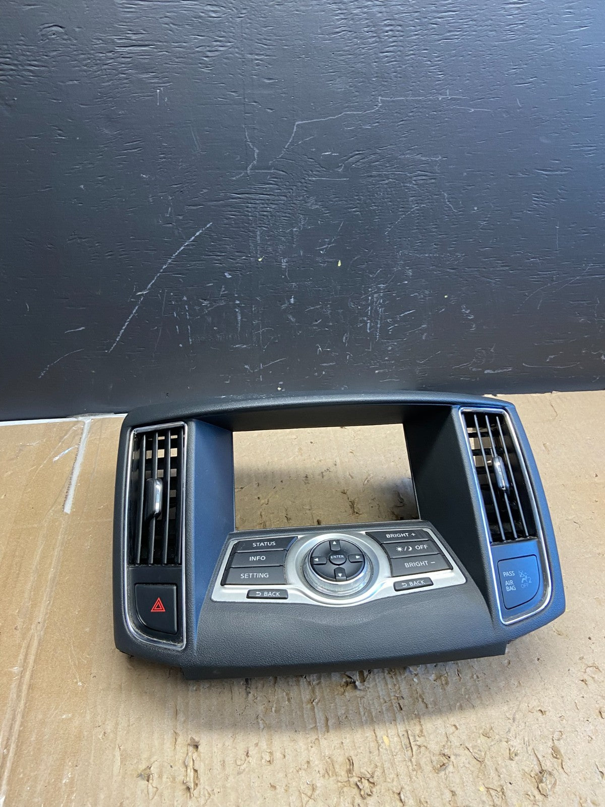 2011 2012 2013 Nissan Maxima Radio Audio Panel Control Bezel Trim  AB5860 DG0