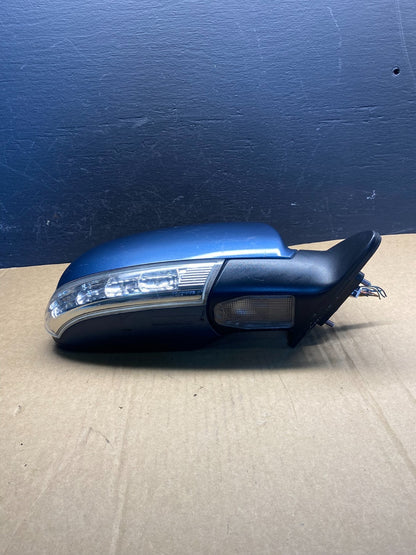 2007 - 2012 Hyundai Veracruz Right Passenger View Turn Sgn Door Mirror AC7135 DG3