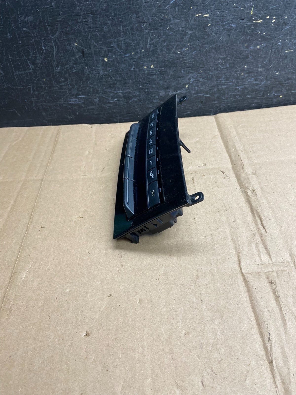 2010-2013 Mercedes W212 E350 E500 A/C Climate Control Panel AI6006 DG2