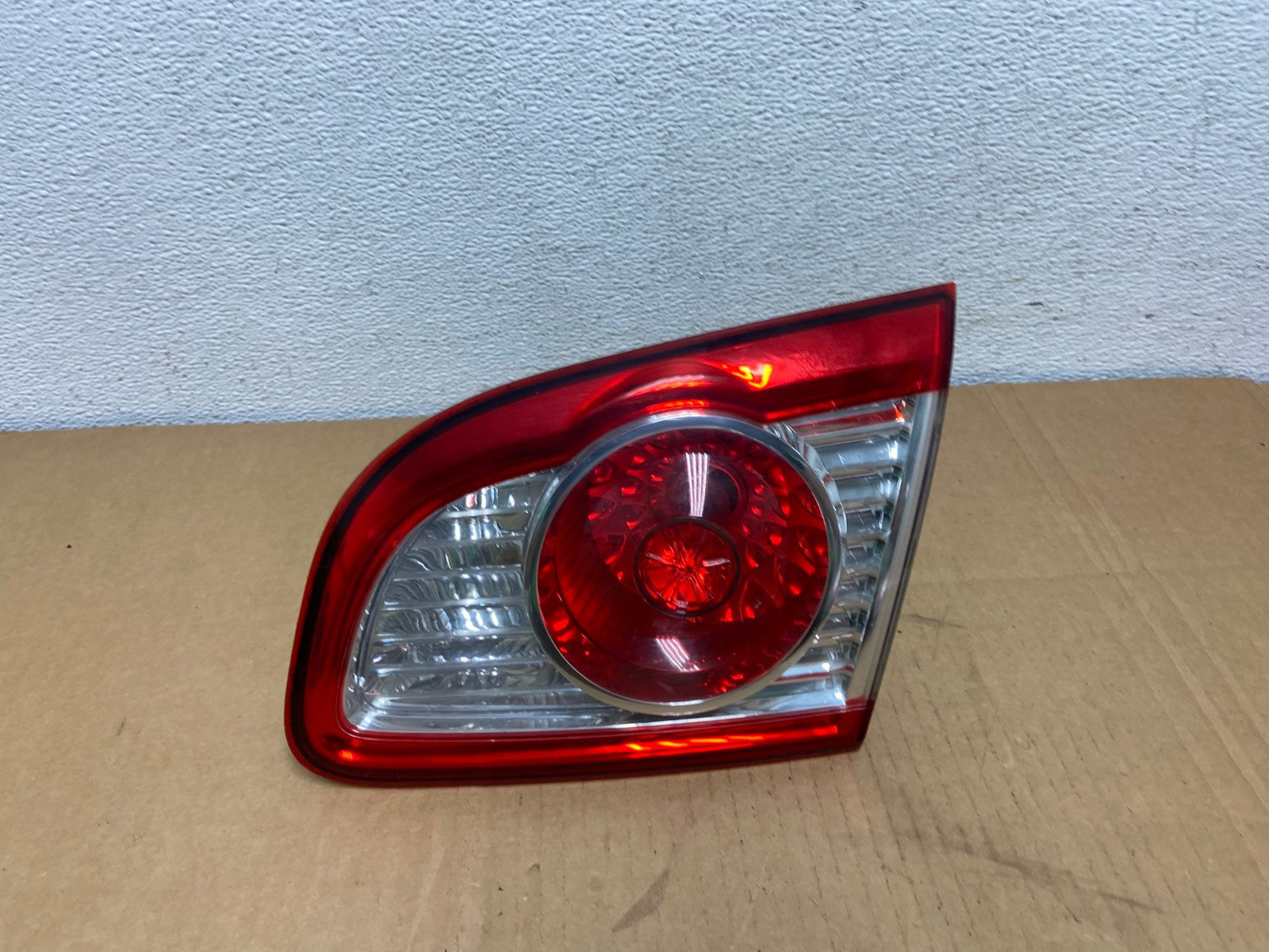 2010 2011 2012 Hyundai Santa Fe Right Passenger RH Tail Light Inner AC7478 LK0