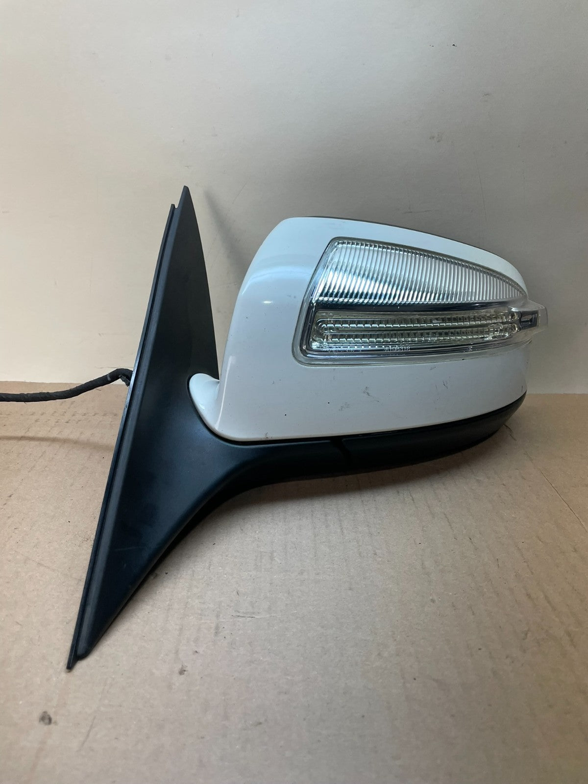 2008 to 2009 Mercedes C-Class Left LH Side View Door Mirror AJ0700 DG0