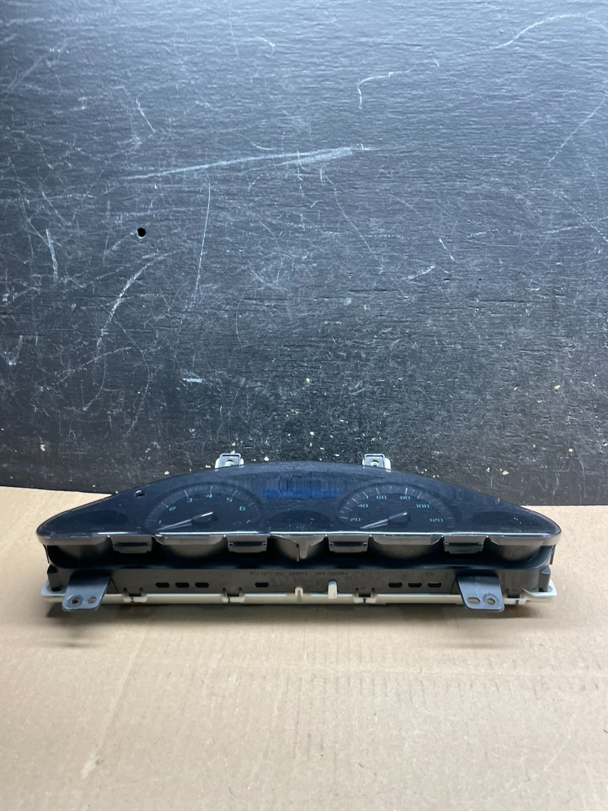 2008 to 2012 Buick Enclave Instrument Gauge Cluster Speedometer OEM U1367 DG4