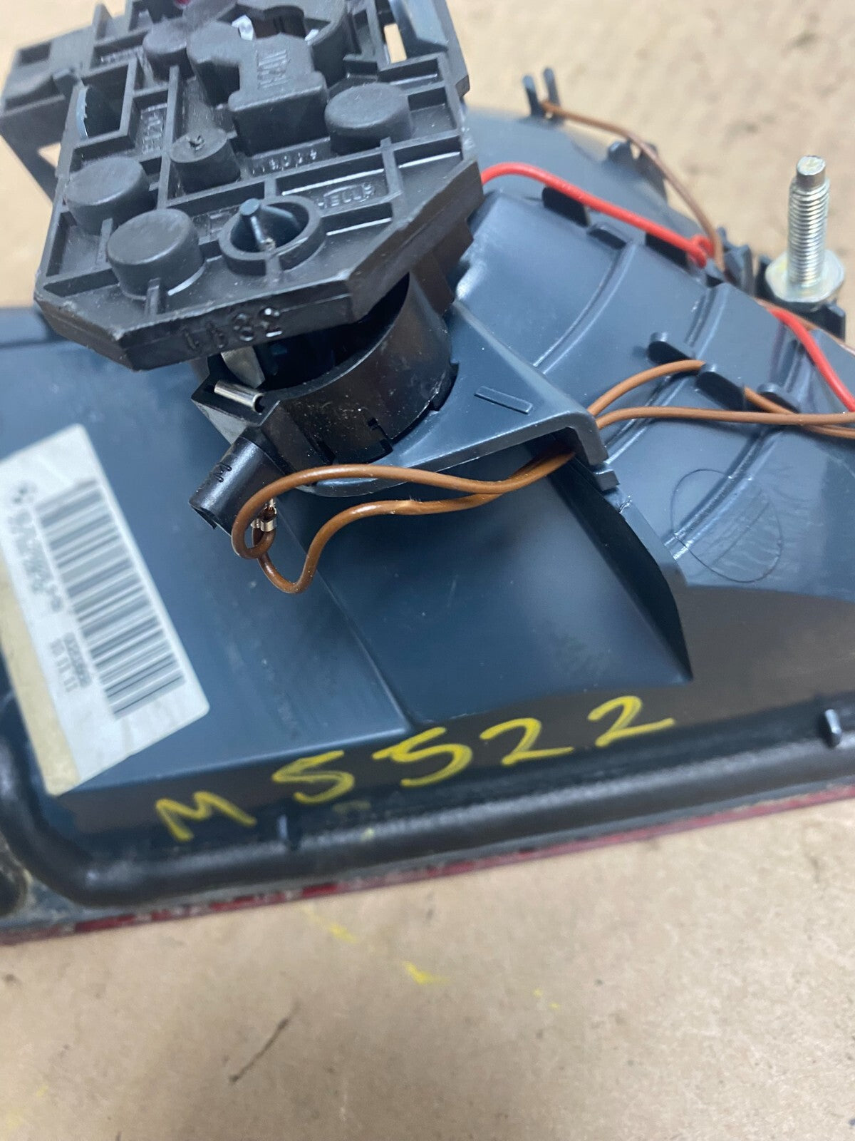 2011-2013 BMW 5 F10 Rear Right Passenger Rh Trunk Inner Tail Light OEM M5522 DW9