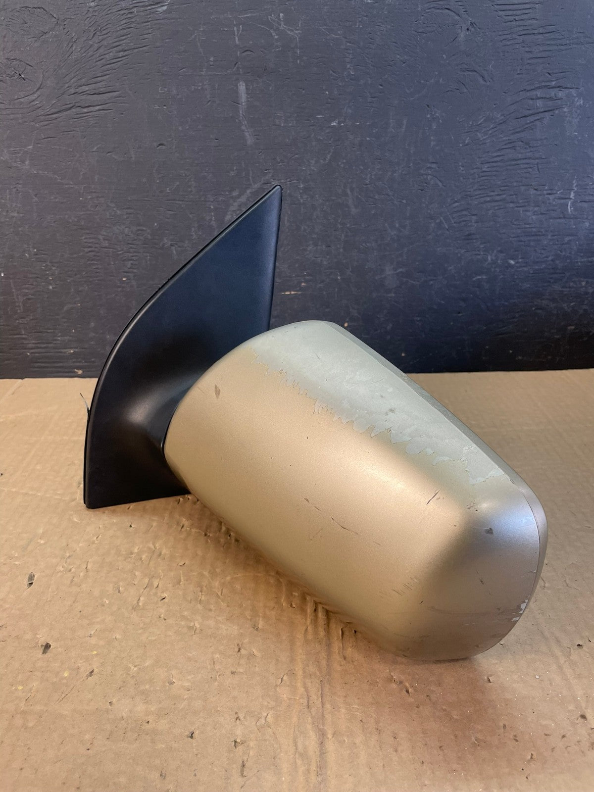 2007-2010 Hyundai Entourage Sedona Left Driver Lh Side Door Mirror AC9885 LK1