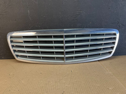 2003 to 2006 Mercedes Benz E-Class Front Upper Grill Grille ae3721 DG0