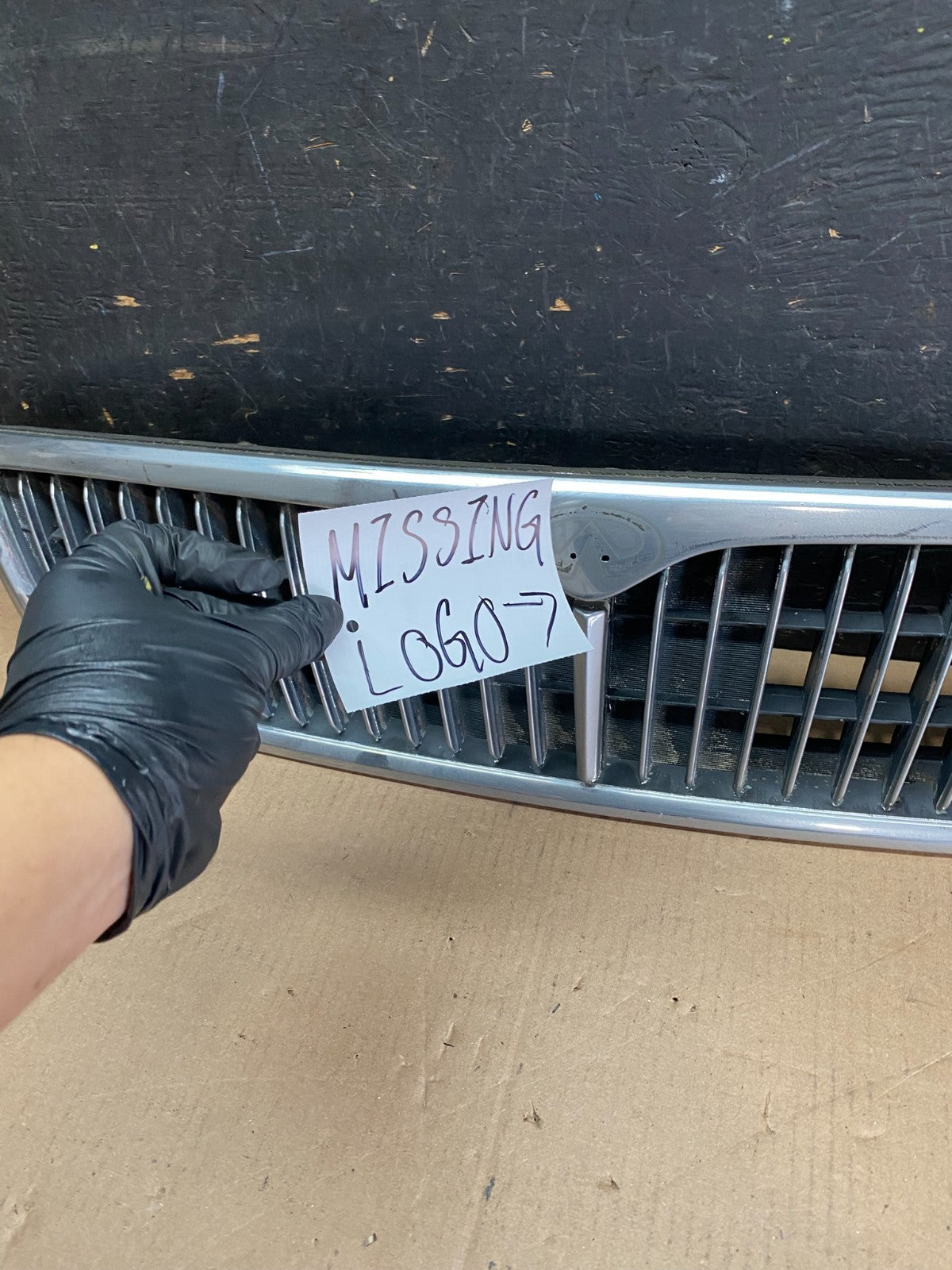 1996 to 1999 Infiniti i30 Front Upper Grill Grille OEM OEM P5920 DG3