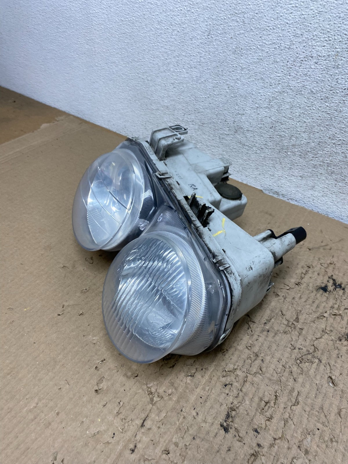 1994 to 2001 Acura Integra 2D Right Passenger Side Headlight AF72021