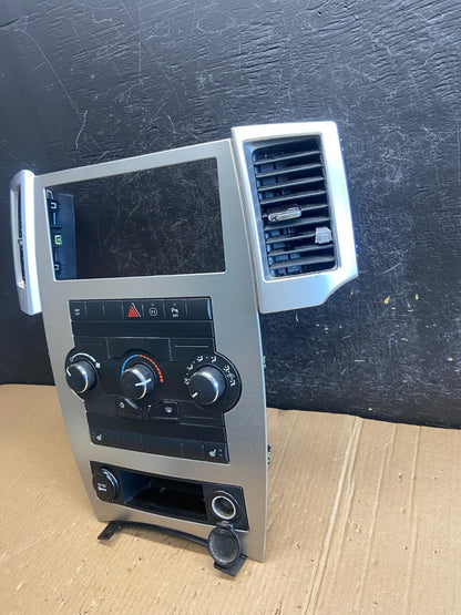 2008 2009 2010 Jeep Commander Grand Cherokee A/C Climate Control Bezel AE3924 DG2