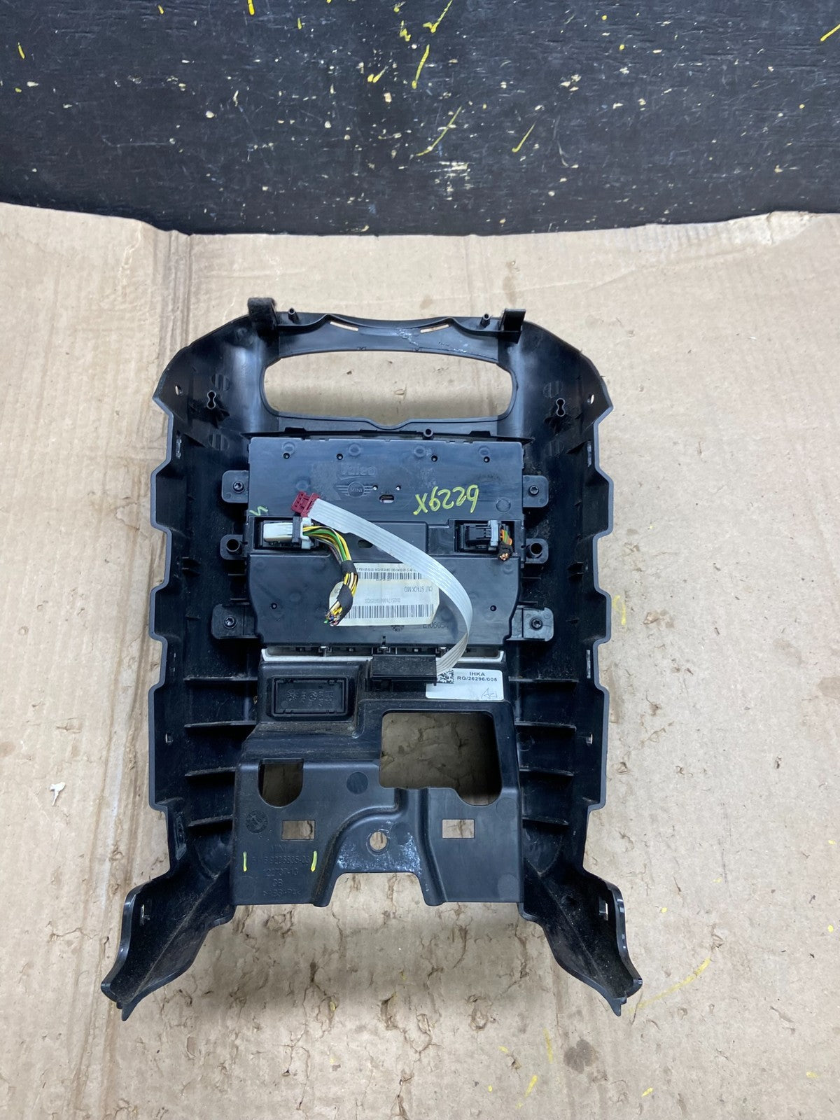 2011 Mini Cooper Heater AC Air Temperature Control Dash Trim Panel OEM X6229 DG3