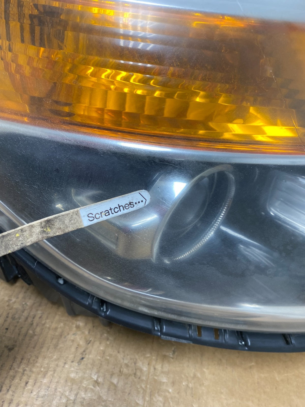 2011 to 2015 Ford Explorer Right Passenger Xenon Headlight AE0455 DW3