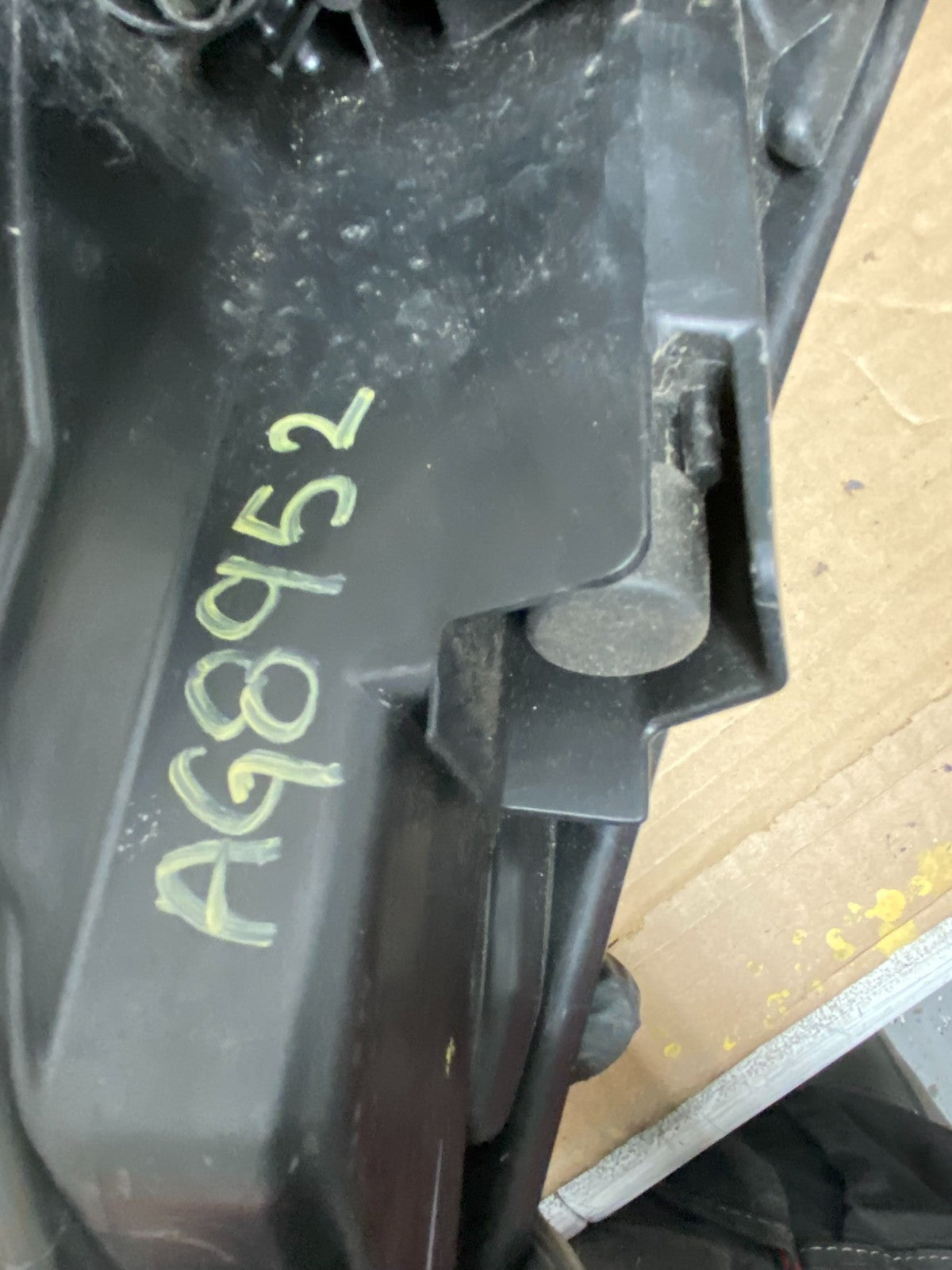 2016 - 2018 Nissan Altima Right Passenger RH Halogen Headlight AG8952 DW9
