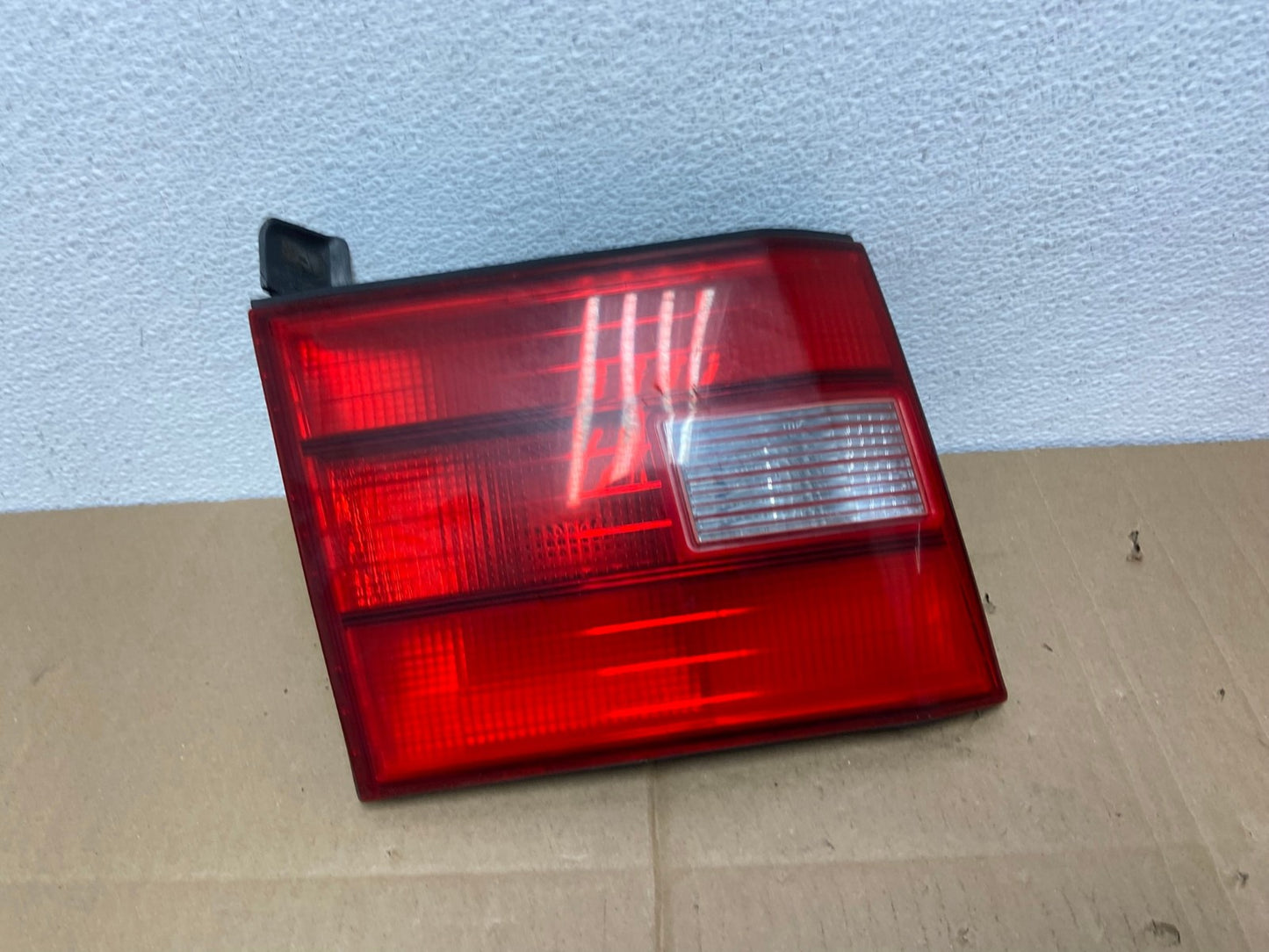1995 to 1997 Lexus LS400 Left Driver LH Side Inner Tail Light OEM AB8070 LK0