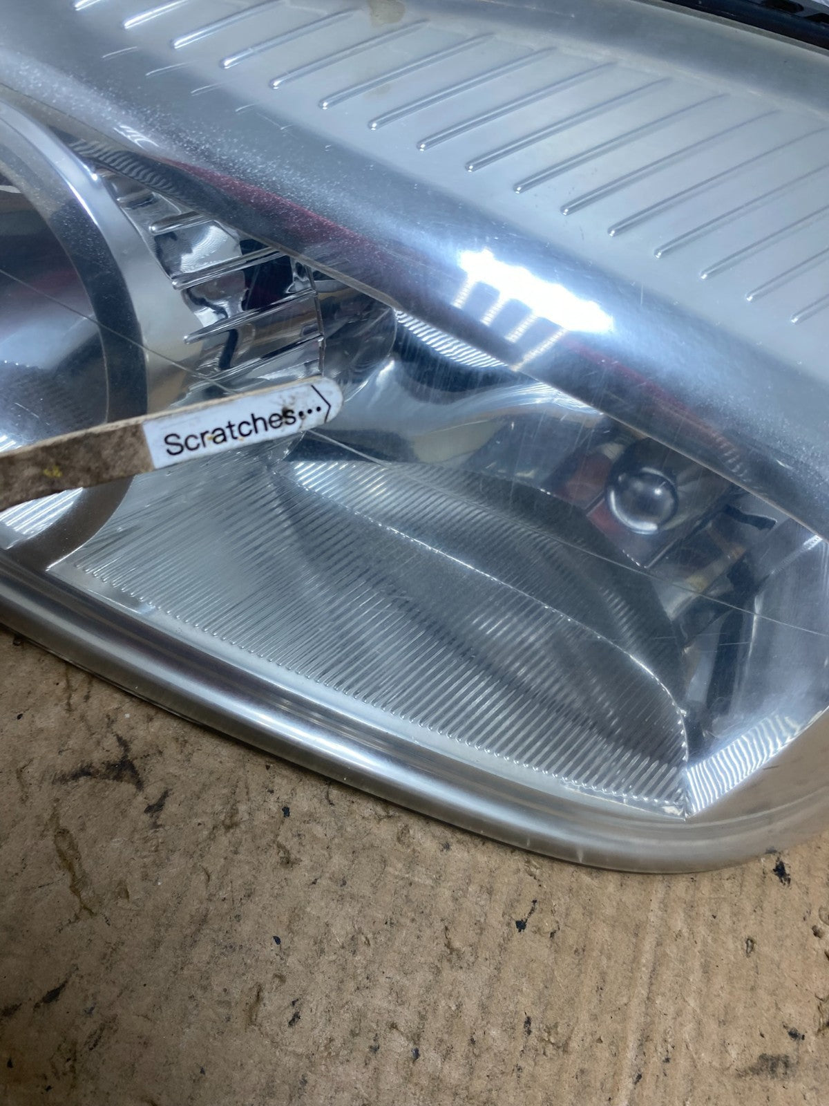 2005 - 2009 Pontiac Montana / Uplander Left Driver LH Headlight AC8262 DW3