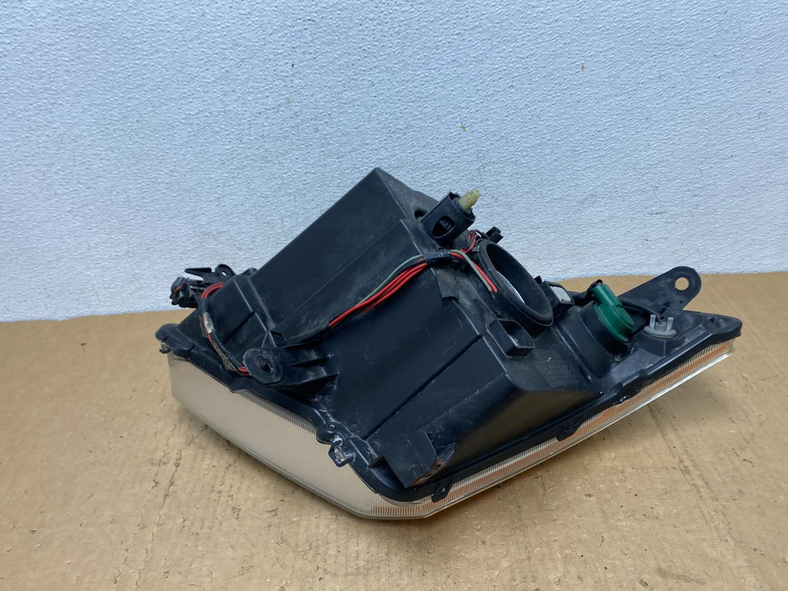 2007-2009 Nissan Sentra Halogen Right Passenger RH Side Headlight AD1416 DW7