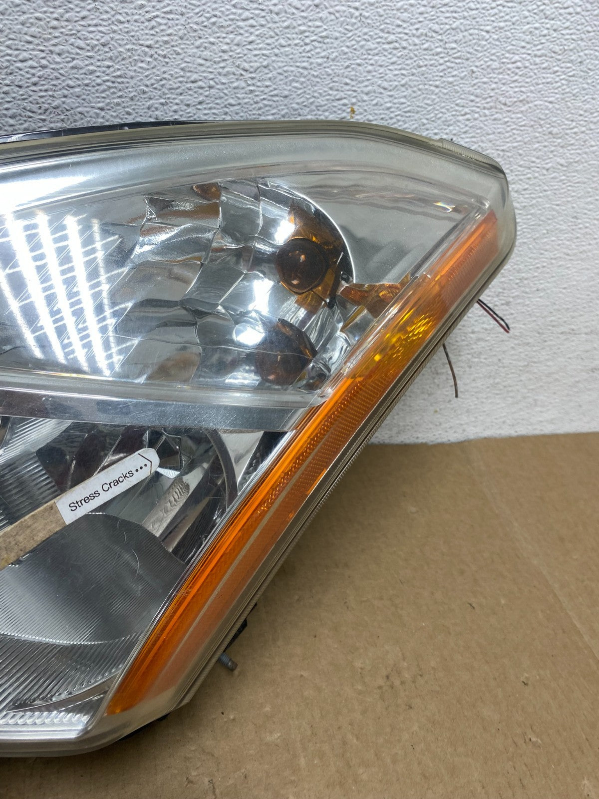 2008 to 2013 Nissan Rogue HID Xenon Headlight Left Driver Lh Side AF9664 DW4