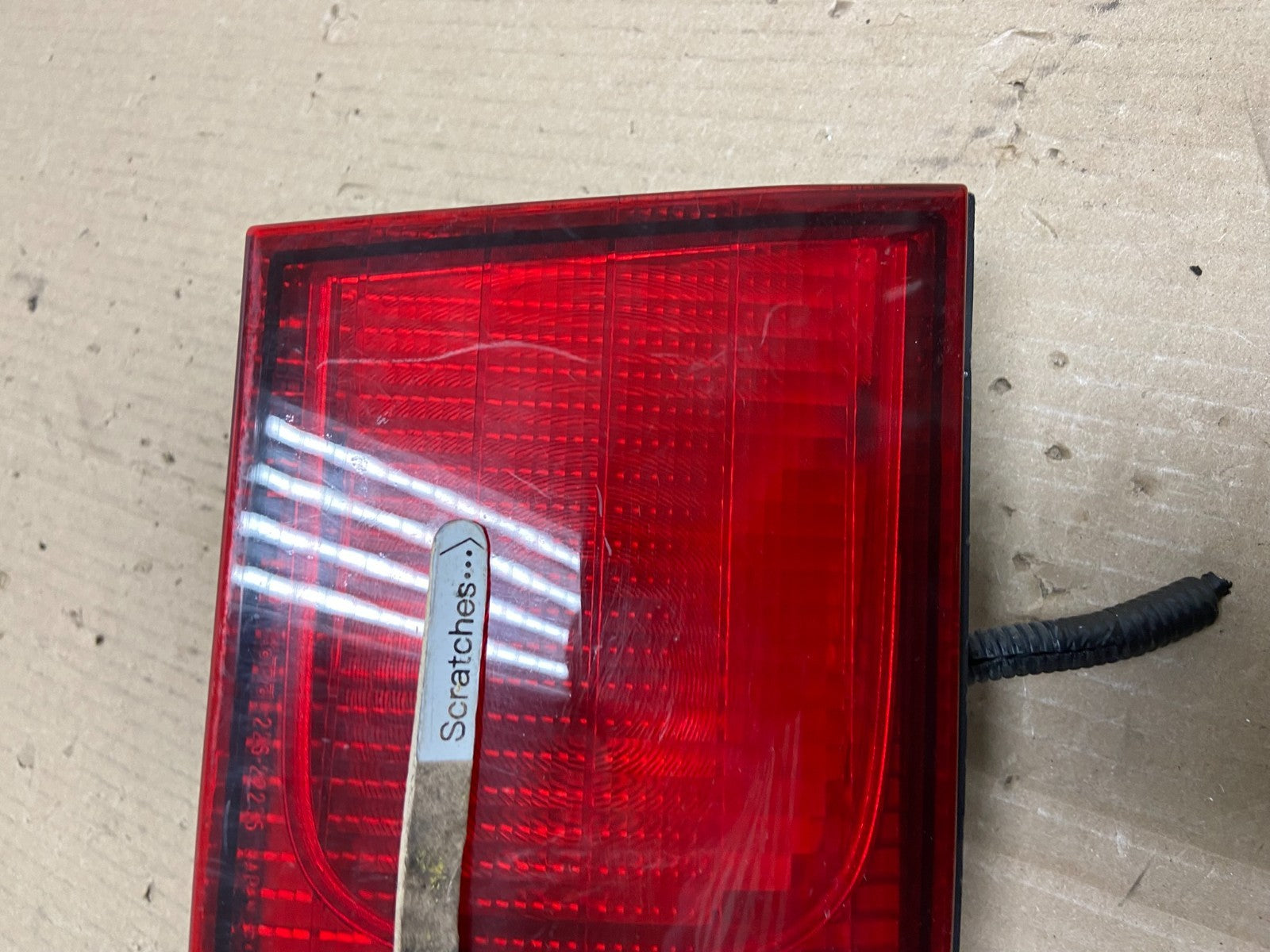 1998 to 2001 Acura Integra Left Driver LH Side Inner Tail light AE9542 DG3